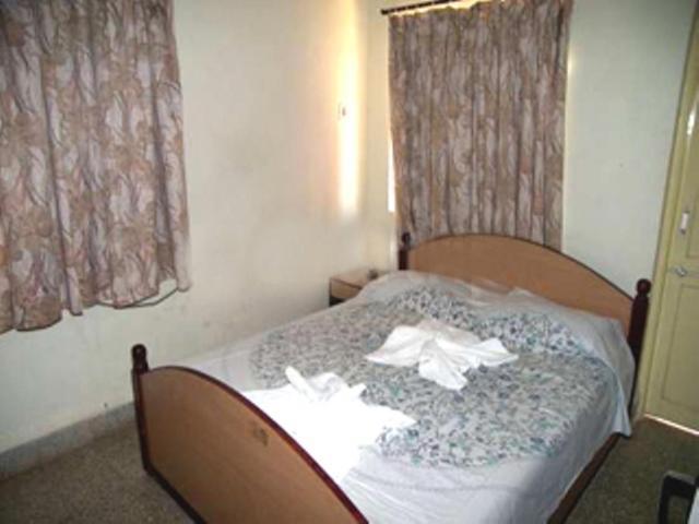 Maria Rosa Resort Calangute Rum bild