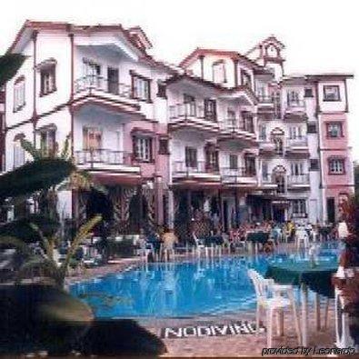 Maria Rosa Resort Calangute Exteriör bild